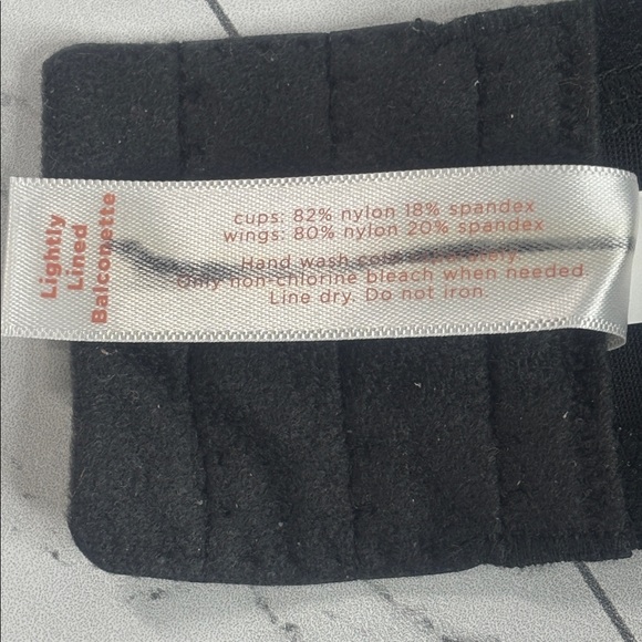 NWT Cacique Lane Bryant Womens Bra Black Lightly Lined Balconette UNDERWIRE 42D - Picture 10 of 11